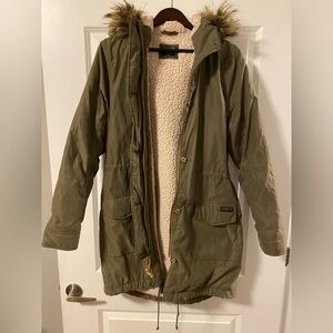 Abercrombie & Fitch Olive Green Sherpa-Lined Parka Coat